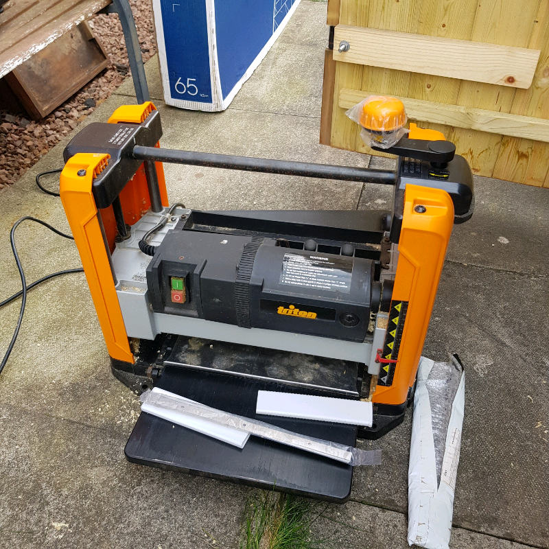 TRITON TPT125 317MM ELECTRIC PLANER 